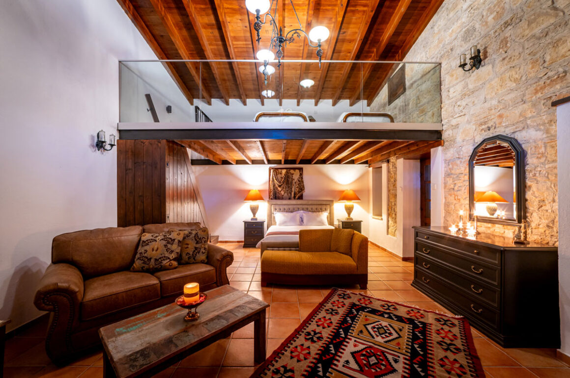 Velvet Panorama House